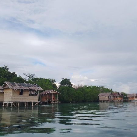 Arborek Diving Homestay R4 Besir Eksteriør bilde