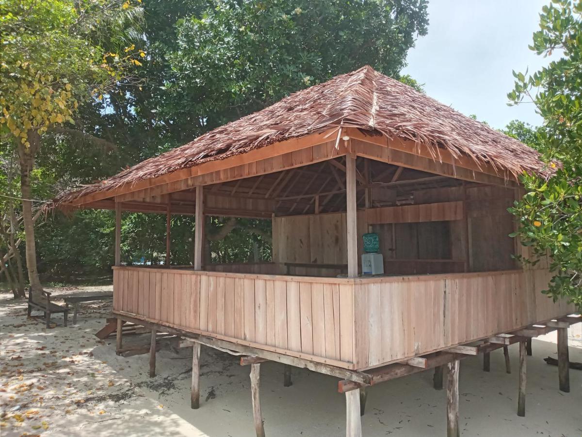 Arborek Diving Homestay R4 Besir Eksteriør bilde
