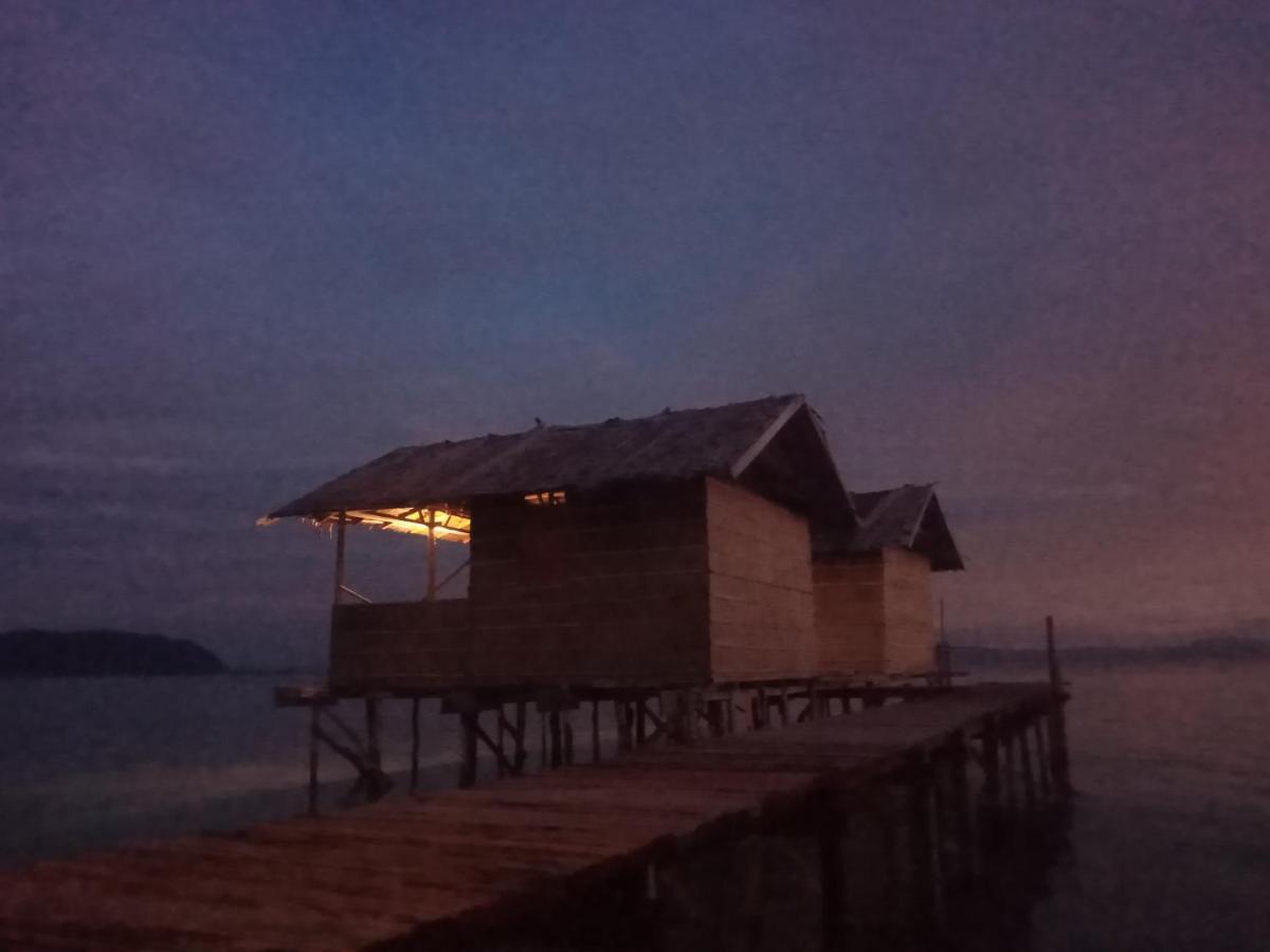 Arborek Diving Homestay R4 Besir Eksteriør bilde