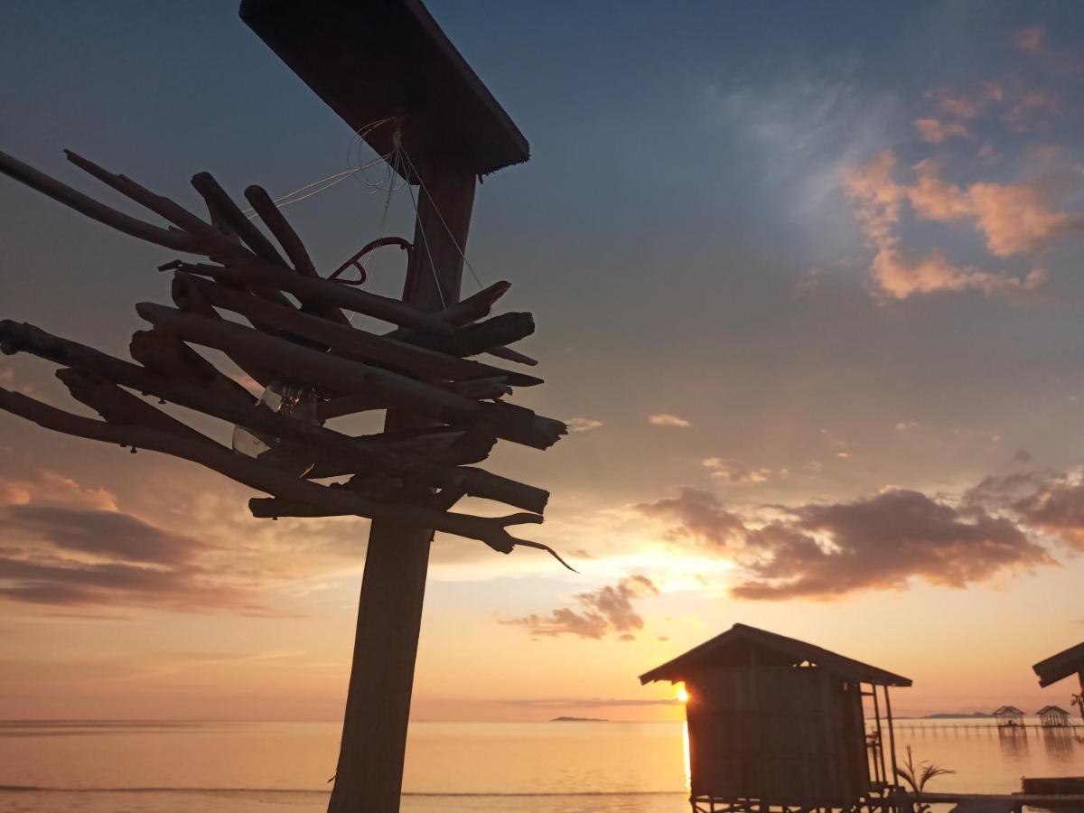 Arborek Diving Homestay R4 Besir Eksteriør bilde