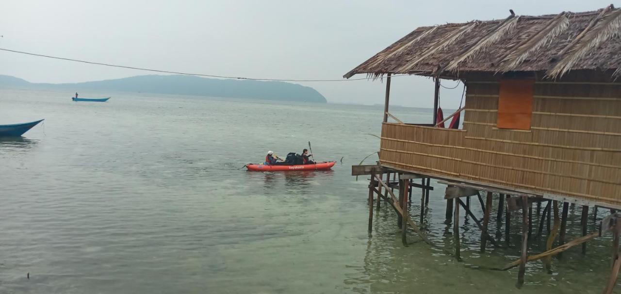 Arborek Diving Homestay R4 Besir Eksteriør bilde